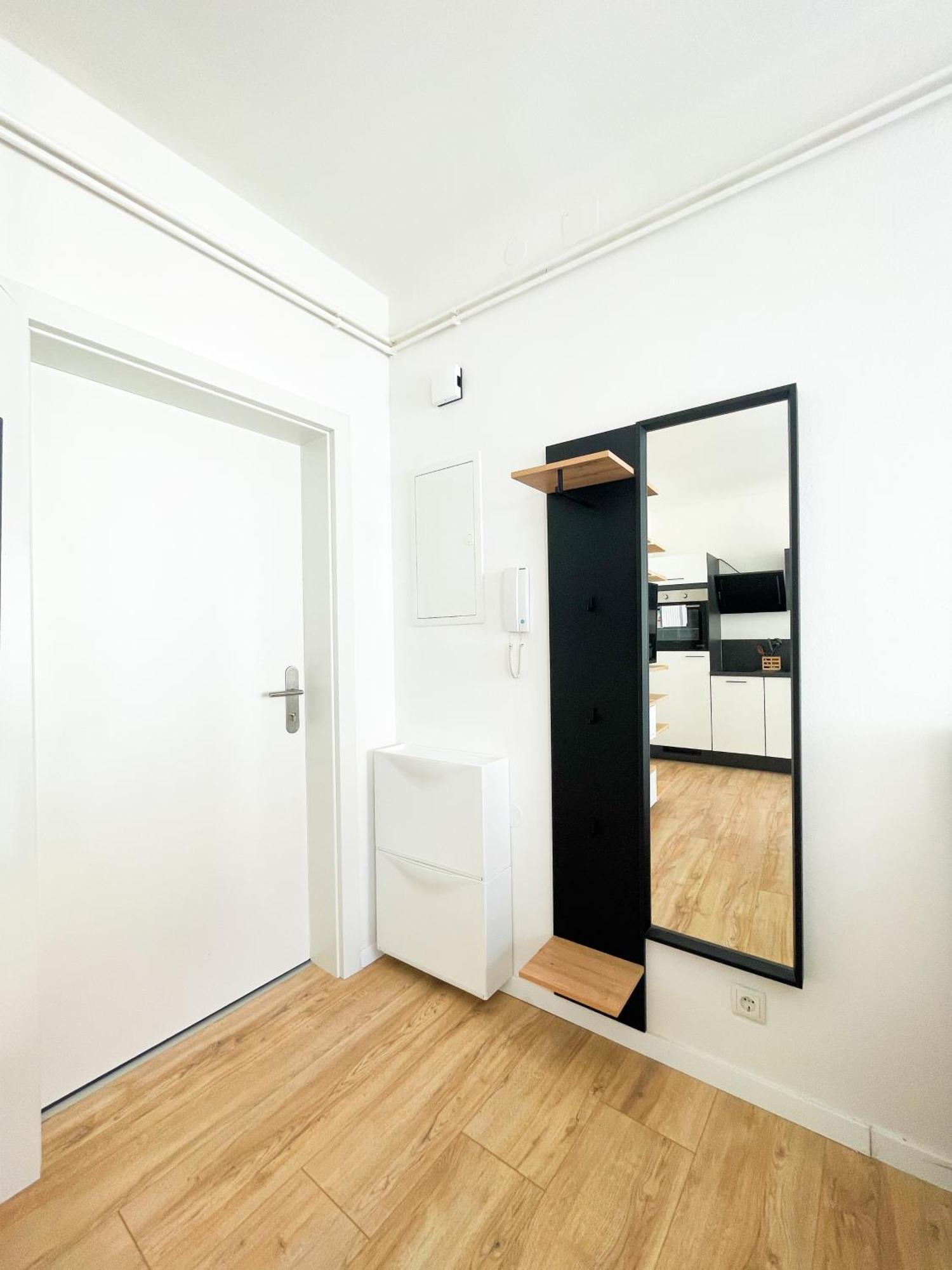 Contactless Self-Check-In - Stayhere Central City Studio 4 กราซ ภายนอก รูปภาพ